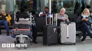 Read more about the article Flights cancelled as travel warnings issued after strikes on Iran – BBC
