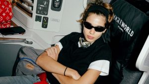 Read more about the article 10 Travel Outfit Ideas to Inspire Your Jet-Setting Style – vogue.com