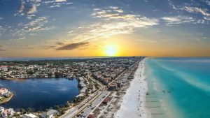 Read more about the article Florida’s 12 named coasts and what makes each one unique – Yahoo Creators