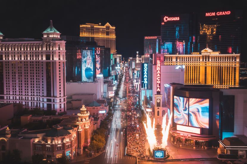 You are currently viewing Las Vegas Overtakes Miami, New York City, Los Angeles, Nashville, Austin and Every Major U.S. Party Powerhouse to Claim the Throne as America’s Most Electrifying and Dominant Nightlife Destination in 2026 – Travel And Tour World