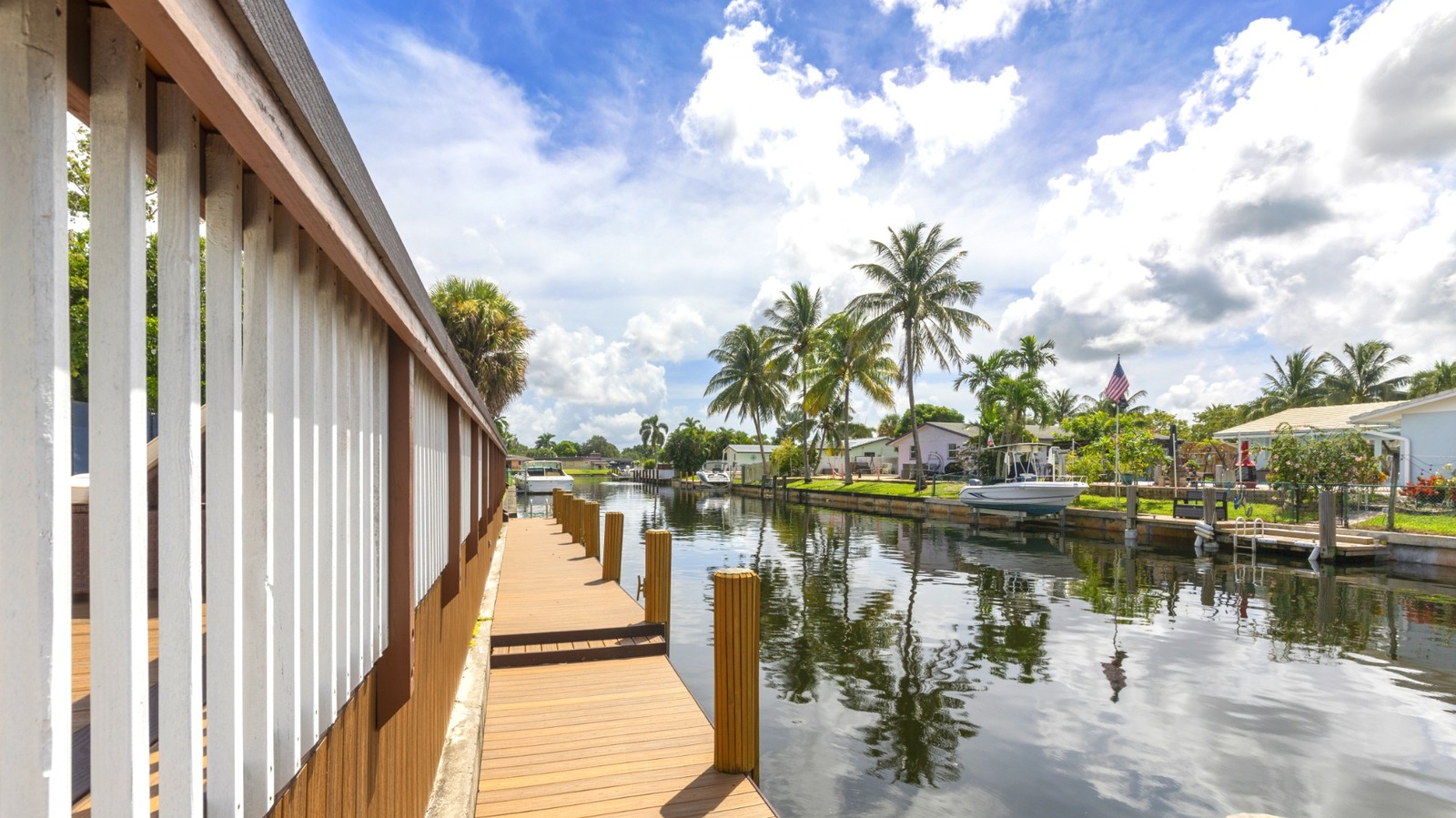 You are currently viewing Between Boca Raton And Miami Is A Family-Friendly Florida City With Scenic Parks, Shopping, And Museums – islands.com