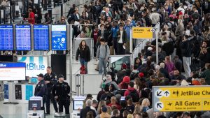 Read more about the article Thousands left stranded as major airline confirms hundreds of cancelations – the-sun.com