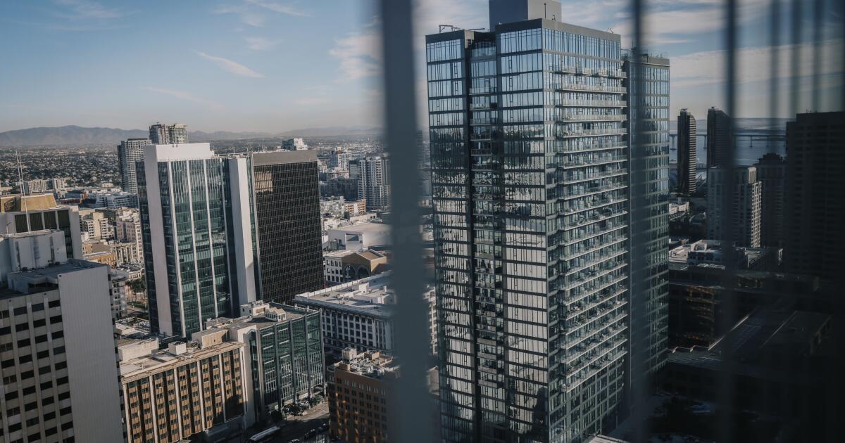 You are currently viewing Owners keep thousands of San Diego homes vacant despite high rents. They could soon be taxed – Los Angeles Times