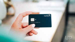 Read more about the article The 13 Best Credit Cards for Booking Airbnb or Vrbo Stays [2026] – Upgraded Points