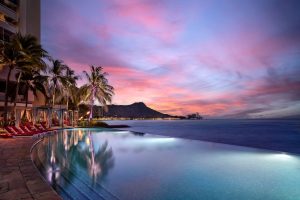 Read more about the article The 10 Best Websites for Hawaii Vacation Packages & Deals [2026] – Upgraded Points