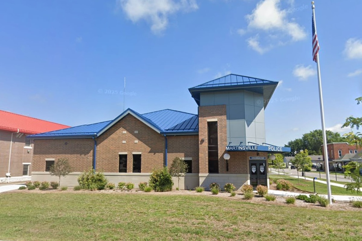 You are currently viewing Martinsville Police Department Promotes Road Safety with 'Traffic Tip – Hoodline