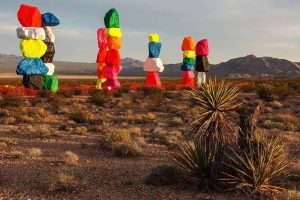 Read more about the article Turn Your Road Trip From SoCal To EDC In Vegas Into A Full-On Mini Adventure Full Of Cool Pit Stops – Secret Los Angeles