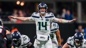 Read more about the article 2026 NFL schedule release: How do travel, rest, prime time and outdoor games impact teams? – NFL.com