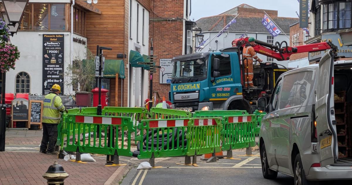 You are currently viewing Wednesday traffic and travel updates for the Island LIVE – Isle of Wight County Press