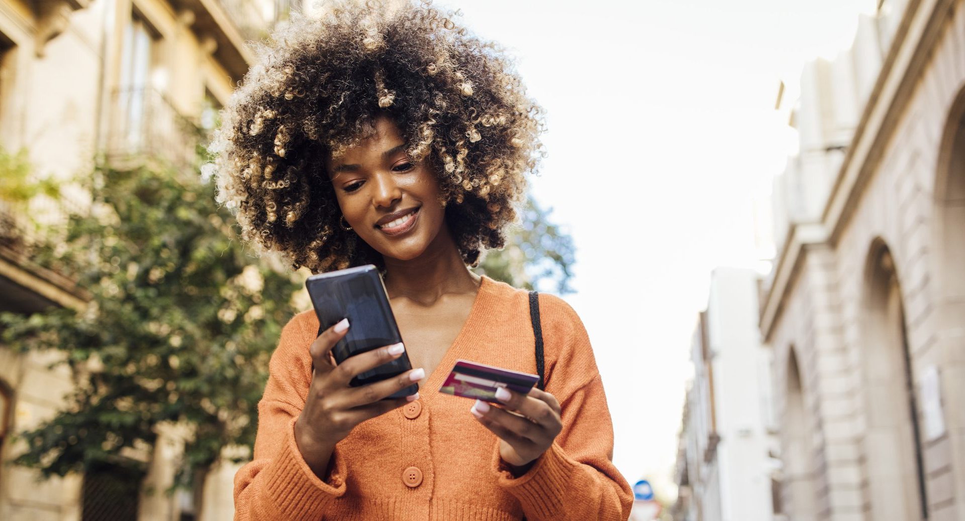 You are currently viewing American Airlines Credit Card Benefits Guide – NerdWallet