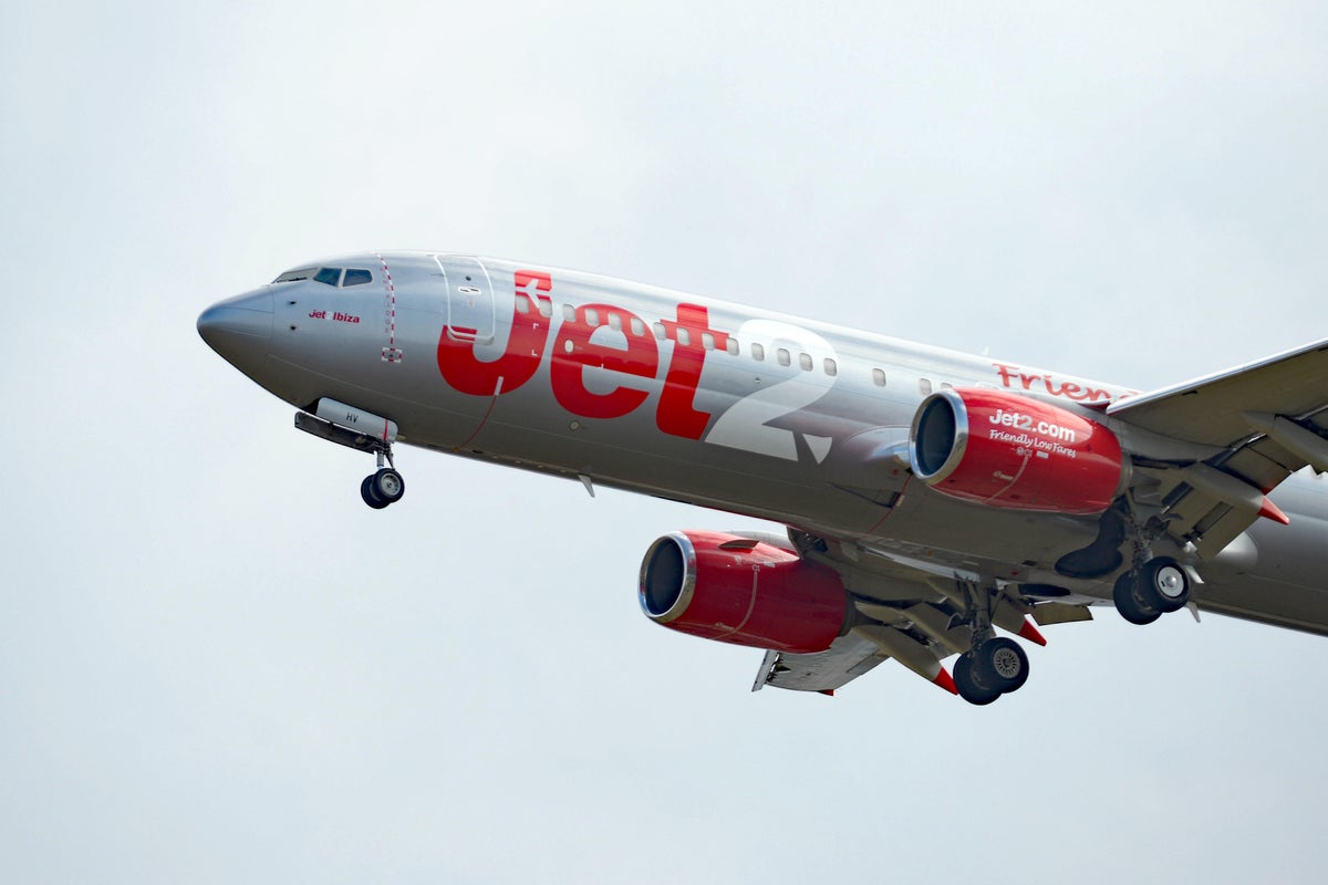 You are currently viewing Jet fuel shortage: All the airlines cancelling flights as easyJet and Jet2 issue updates – The Independent