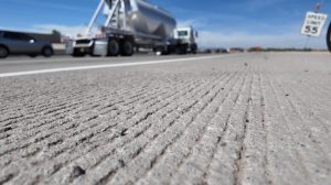 Read more about the article ADOT road work snarls Phoenix weekend travel – KTAR News 92.3 FM