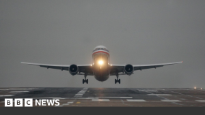 Read more about the article Manchester airport 'worst' in the UK for delays – BBC