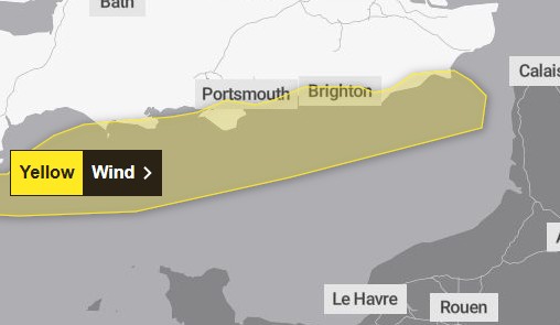 Read more about the article Yellow weather warning issued with "strong winds" expected to cause disruption to events and travel – portsmouth.co.uk