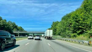 Read more about the article Millions expected to travel Memorial Day Weekend despite rising gas prices – Spectrum News