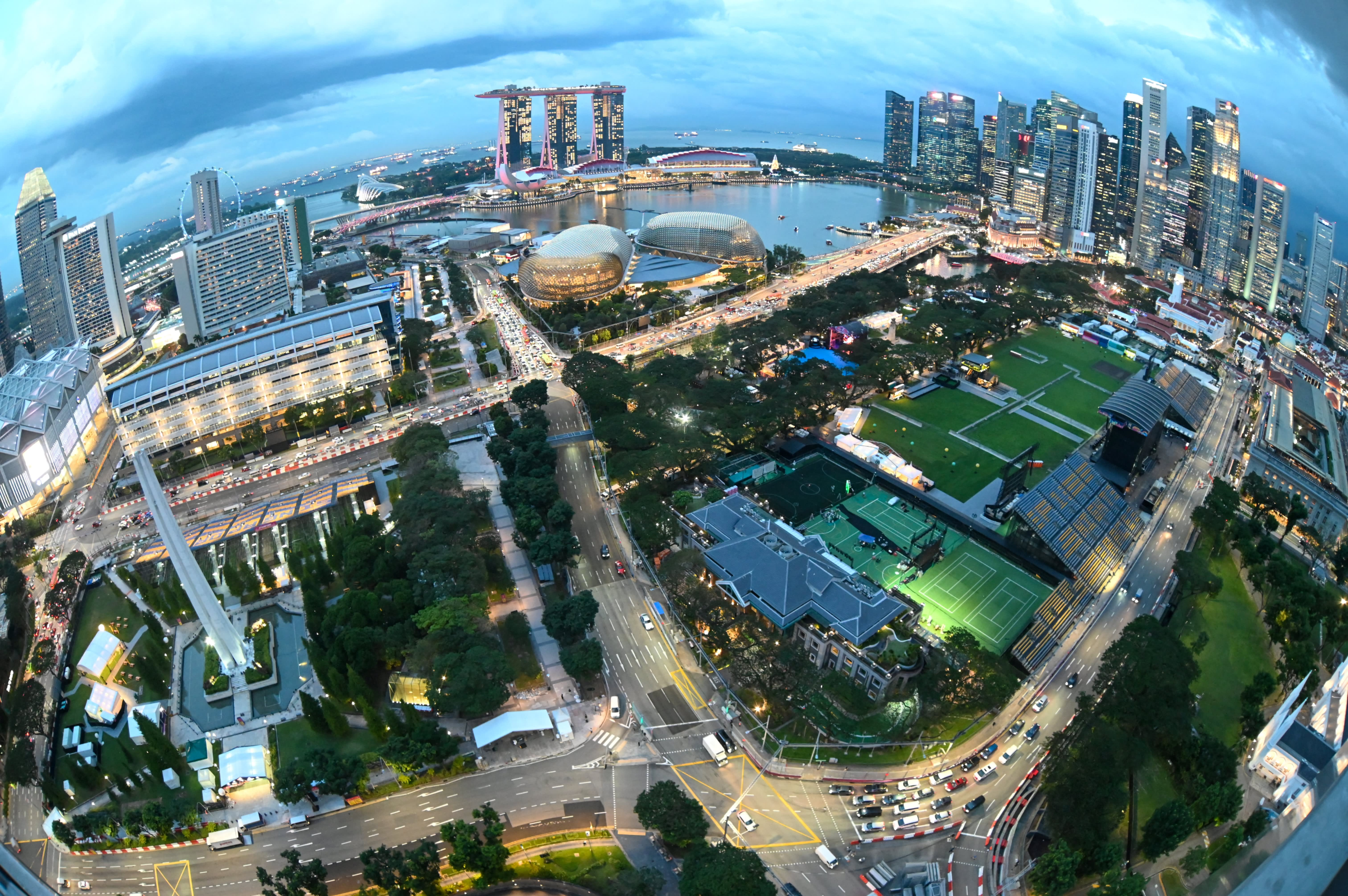 You are currently viewing Singapore's F1 race boosts tourism to the island — and other parts of Asia-Pacific – CNBC